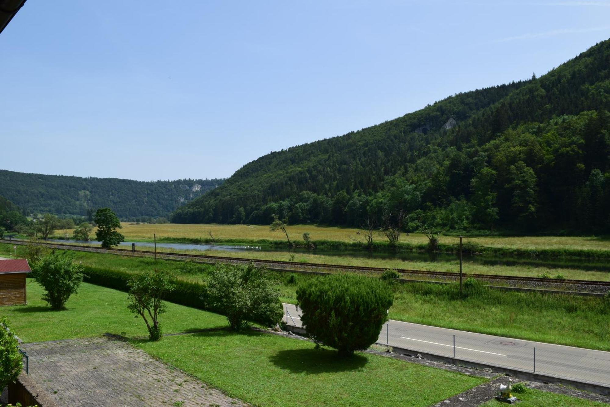 Ferienwohnung Manuela Hausen im Tal Экстерьер фото